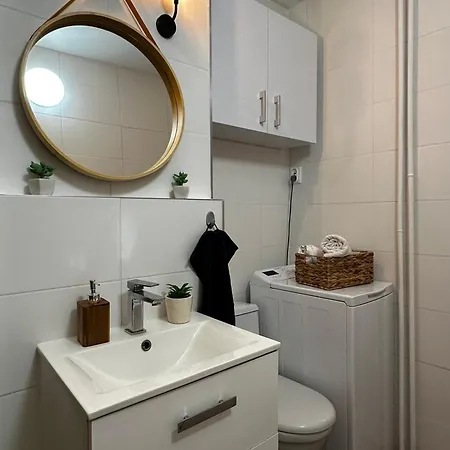 Apartment Old Town By Yoca